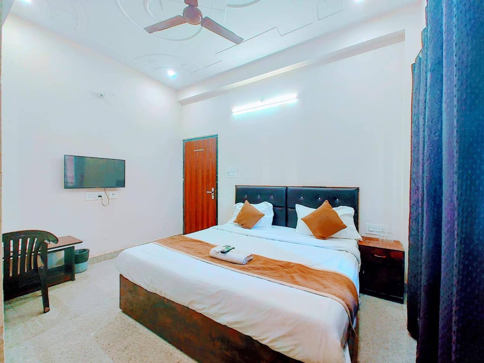 Guest house Viraj Vrindavan