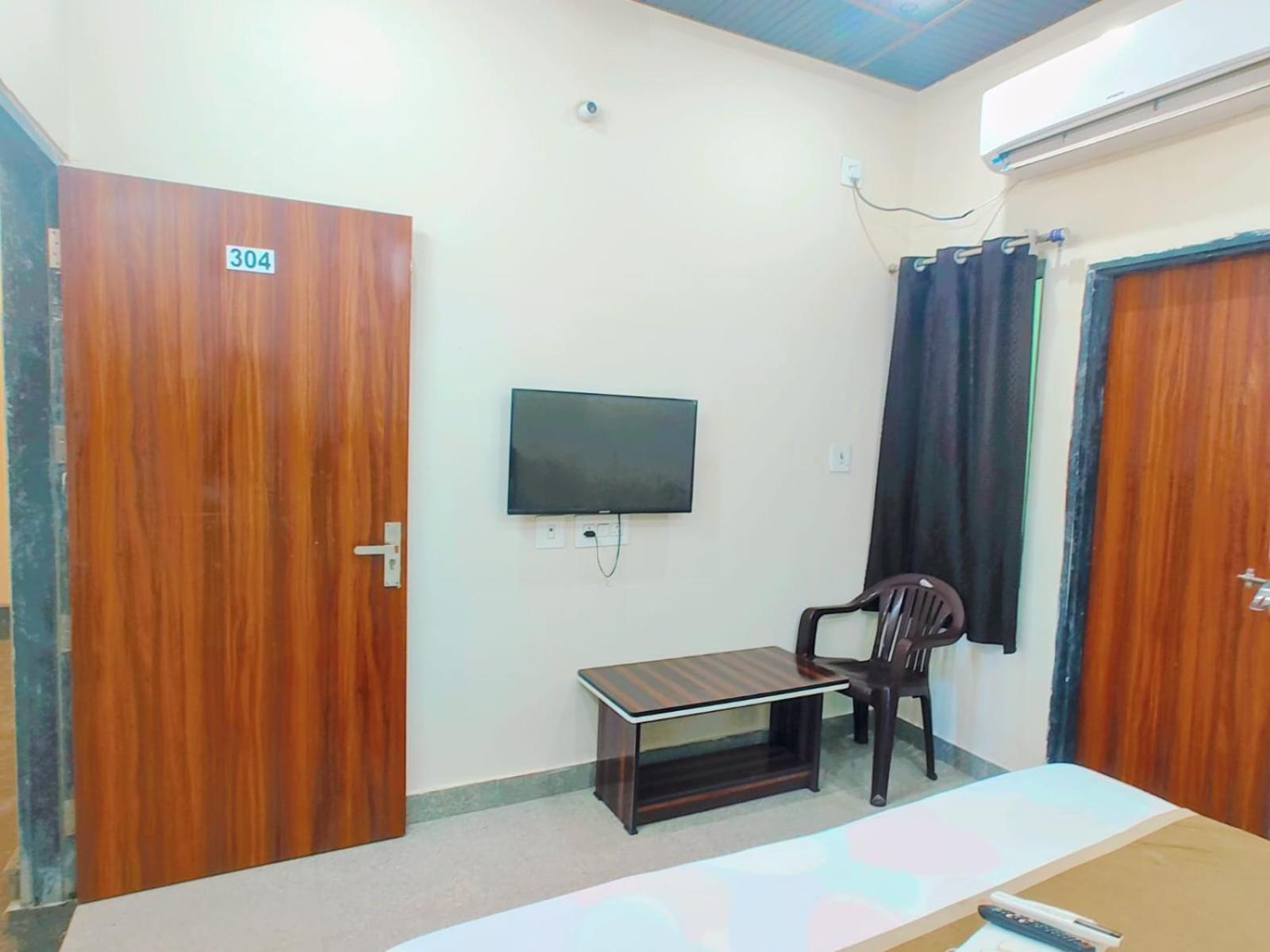 Viraj Guest house